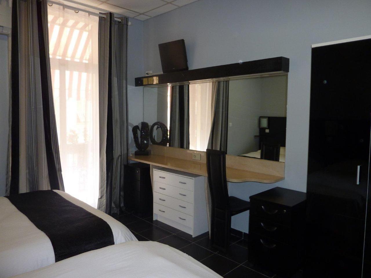 Hotel Villa Boeri Beausoleil Dış mekan fotoğraf